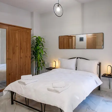 Gimispacesix - Smart Studio, Walkable Old Town Apartment Thessaloniki